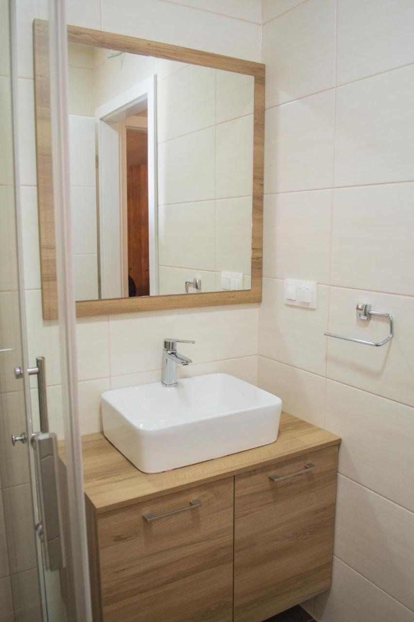 Ozapartments โมสตาร์ ภายนอก รูปภาพ