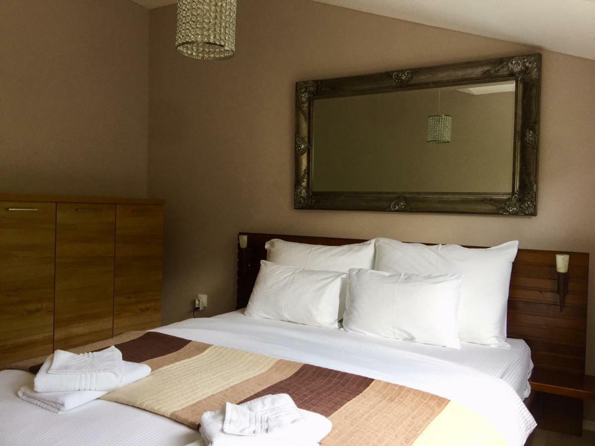 Ozapartments โมสตาร์ ภายนอก รูปภาพ